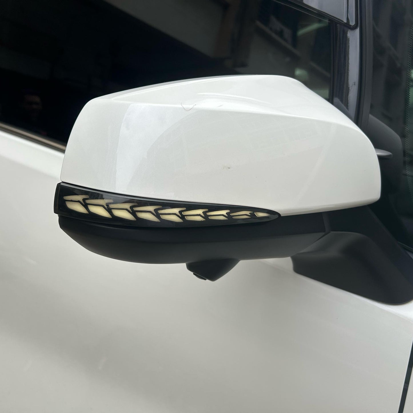 For Toyota Alphard vellfire AGH30 Side Mirror Sequential Turn Signal LED DRL 2015 2023