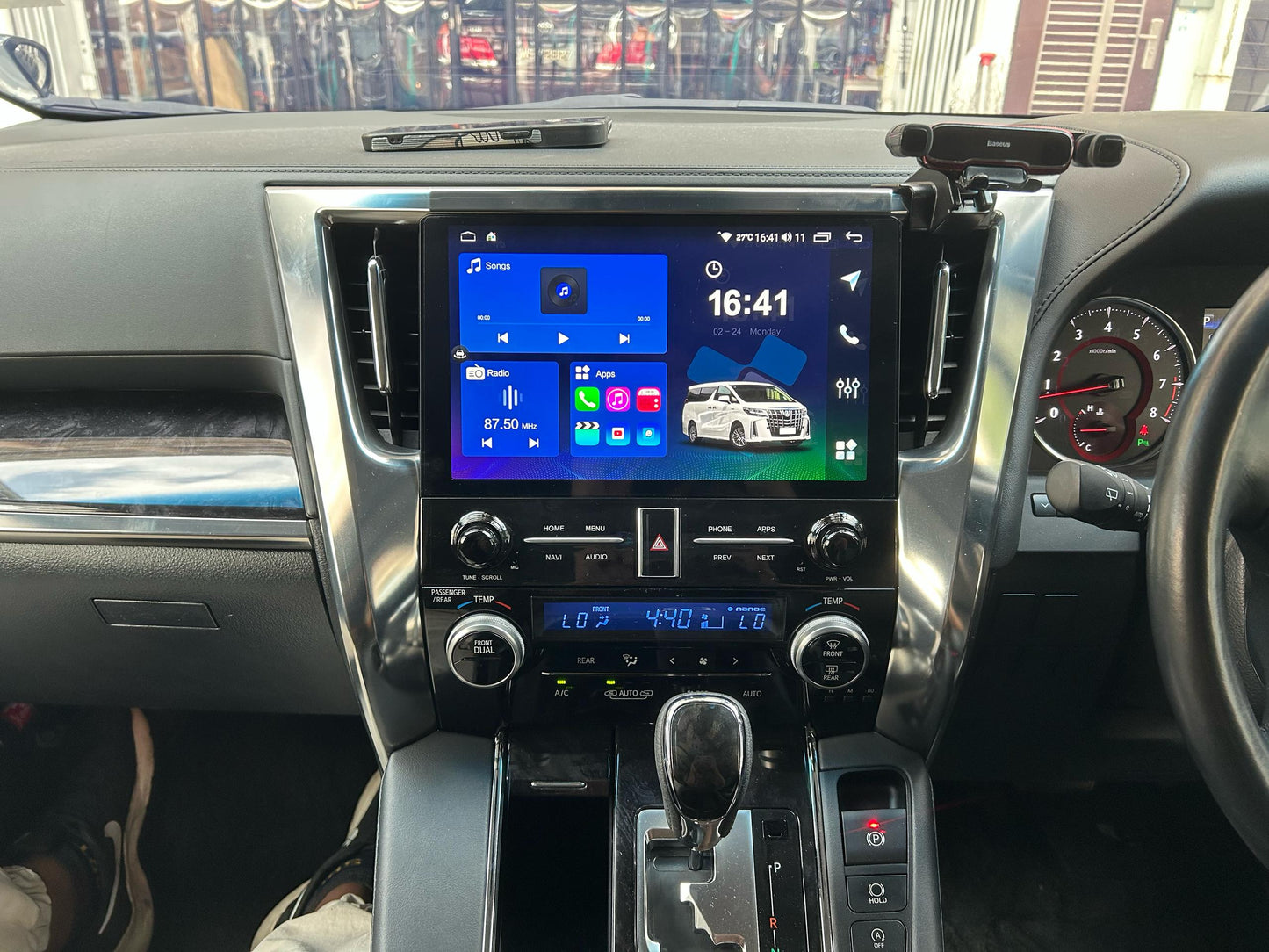 Toyota Vellfire Alphard AGH30 Dynavin Android Player 11.6 inch 8+256GB QLED