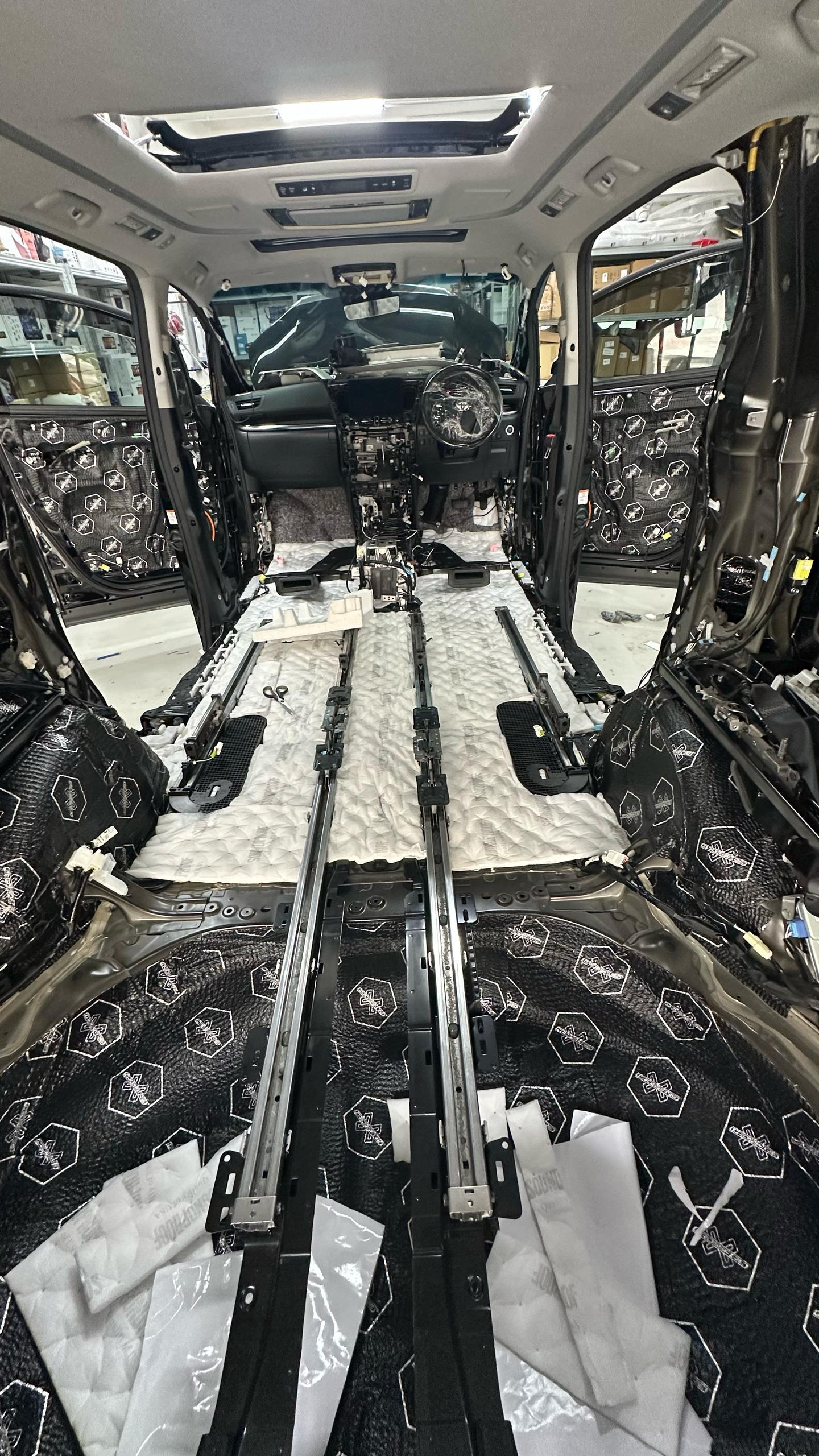 Toyota Alphard Vellfire Agh30 Crossfire Soundproof 2.3mm Car Soundproof Damping Thickness | Car Soundproofing Nailed
