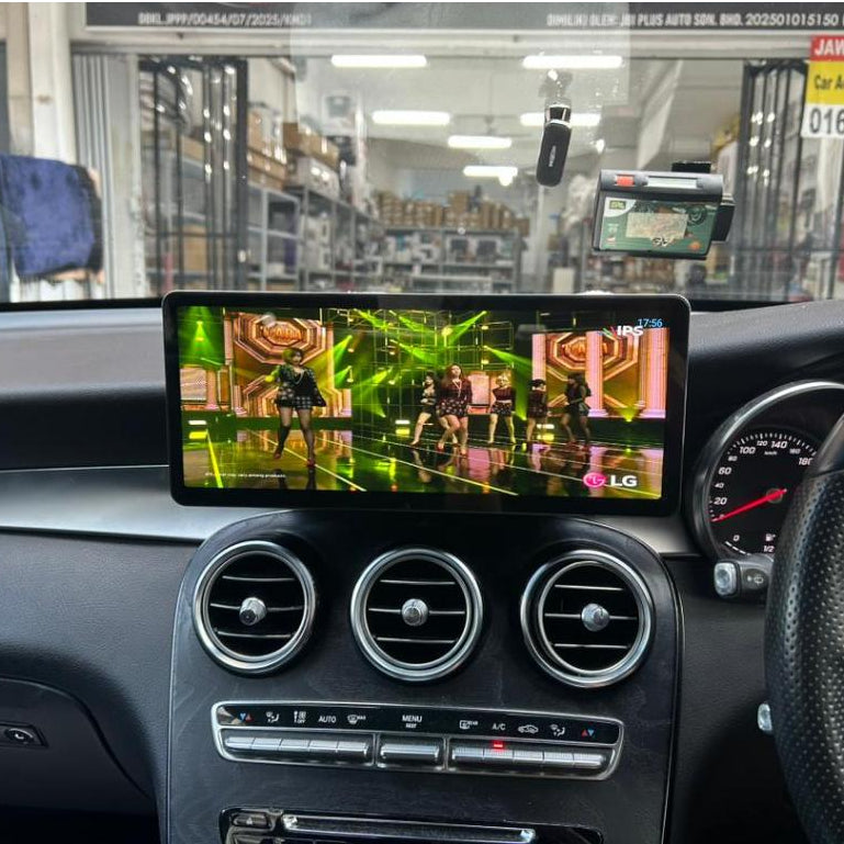 Mercedes Benz W205 W213 W253 C E Class GLC Dynavin DP8 Series 12.3inch Android Player