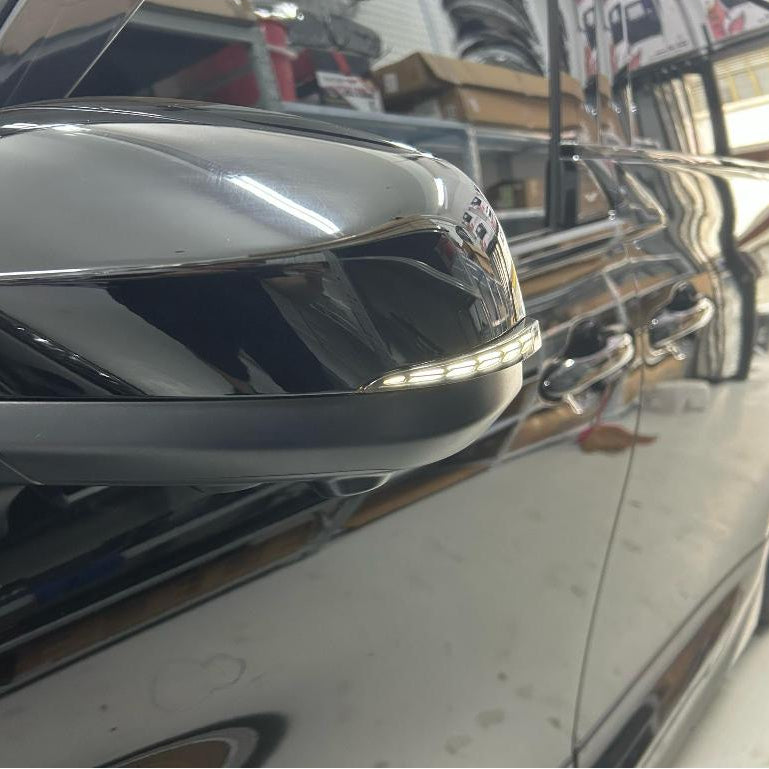Toyota Alphard vellfire AGH40 Side Mirror Sequential Turn Signal LED 2023+ - 2pcs mirror light ( Left and Right) -