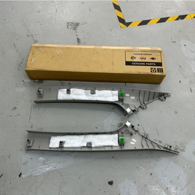 Ori Nissan Almera A pillar Garnish Pillar 76911-5EK0A 76912-5EK0A