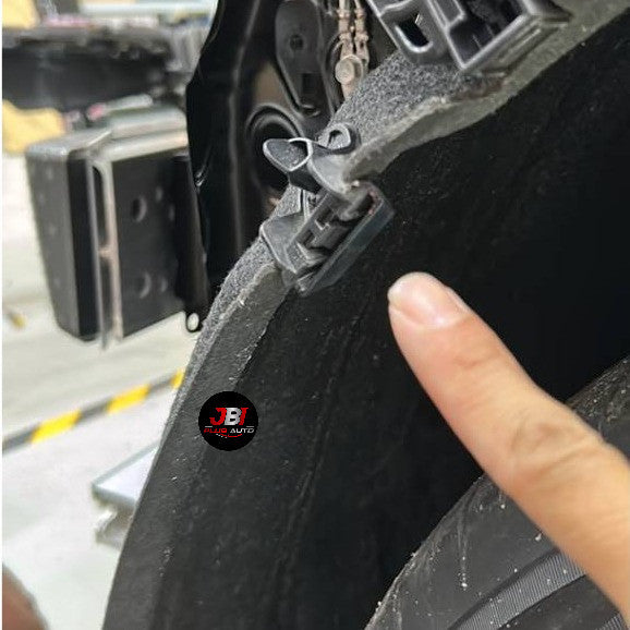 Toyota Alphard Vellfire 40 AGH40 AAHH40 Original Front Bumper Clip Pin Holder 47749-30090 OEM Genuine